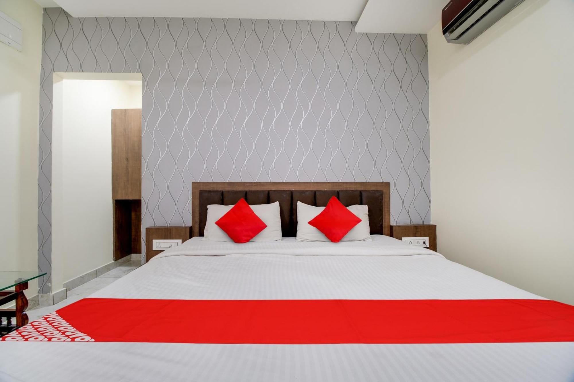 Hotel O Elite Fortune Inn คุนตูร์ ภายนอก รูปภาพ