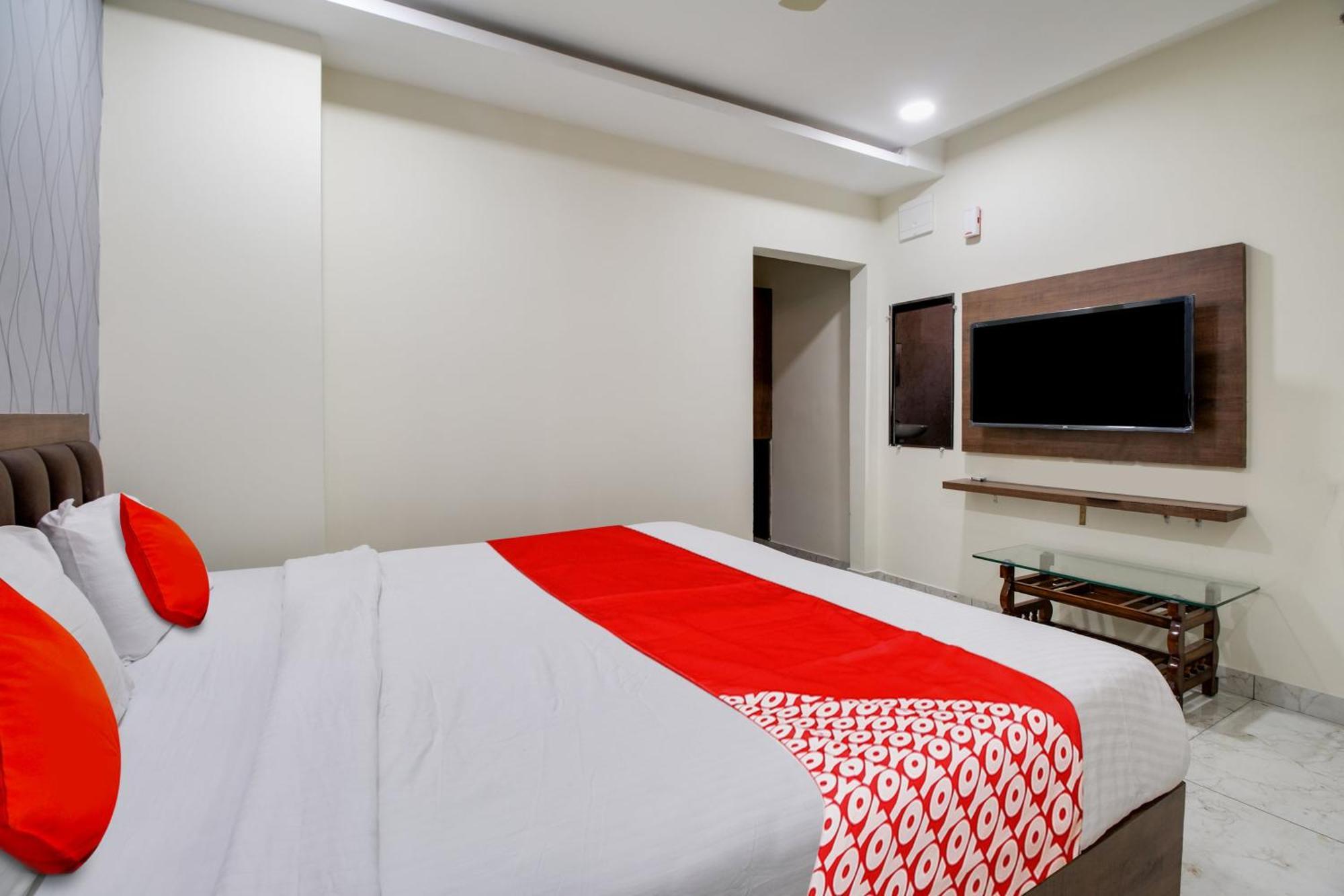 Hotel O Elite Fortune Inn คุนตูร์ ภายนอก รูปภาพ