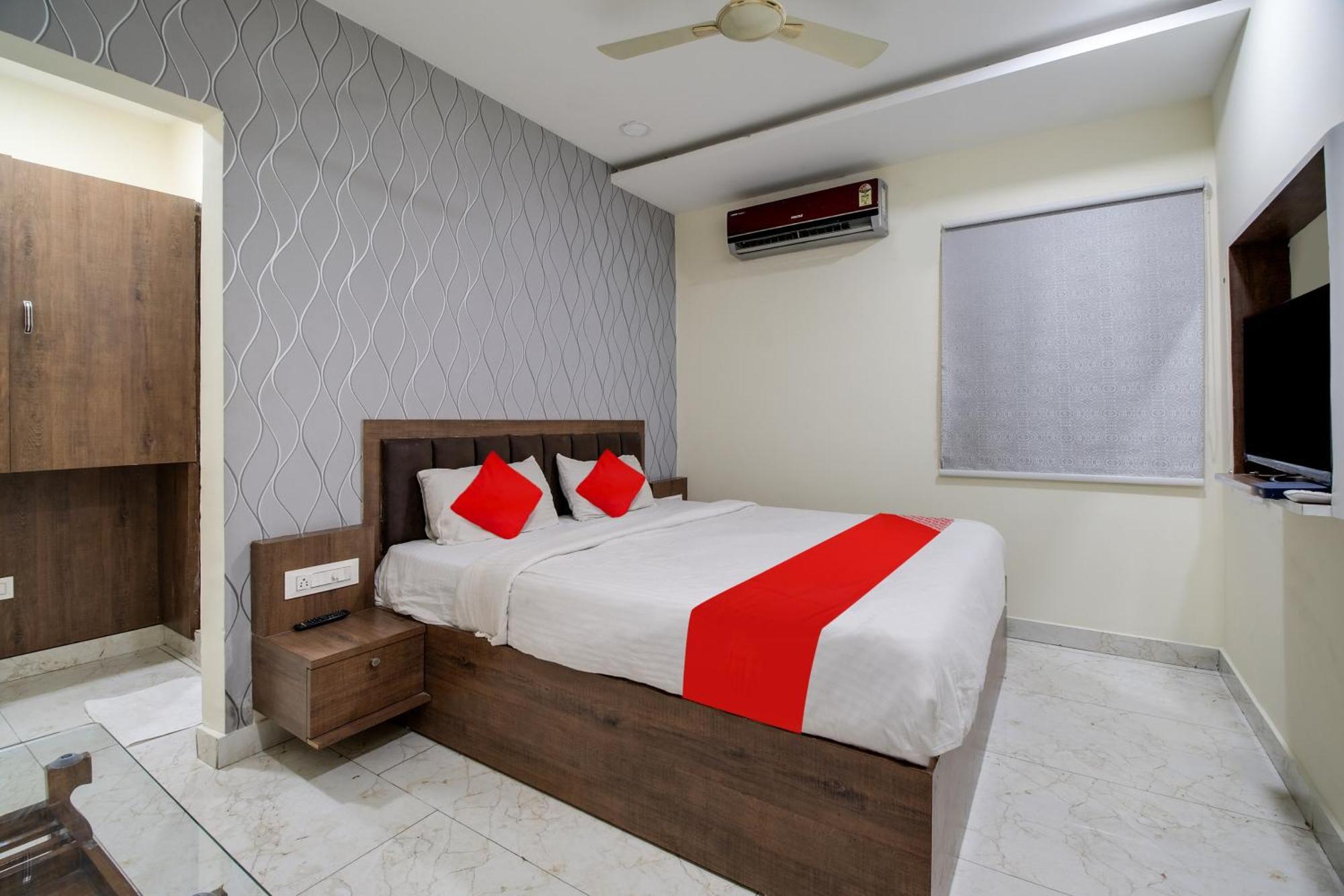 Hotel O Elite Fortune Inn คุนตูร์ ภายนอก รูปภาพ